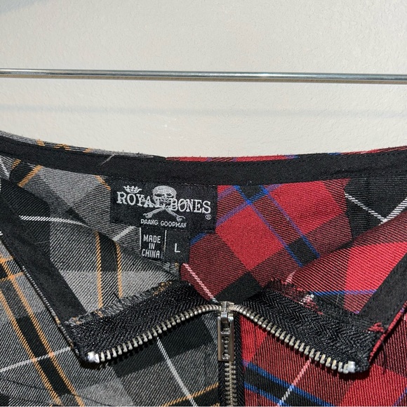 Royal Bones Split Zip Plaid Skirt - Picture 3 of 10